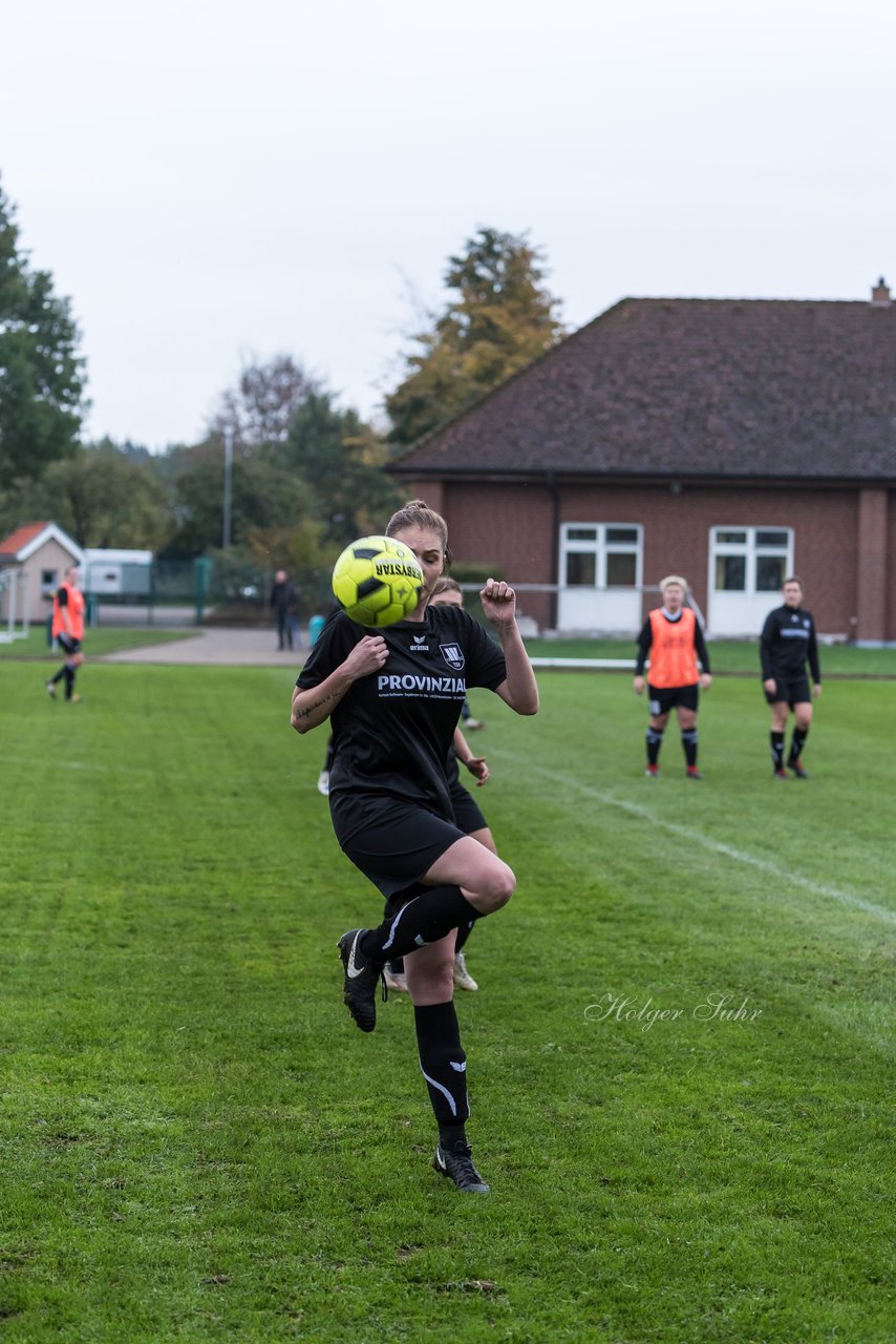 Bild 89 - Frauen TSV Wiemersdorf - VfR Horst : Ergebnis: 0:7